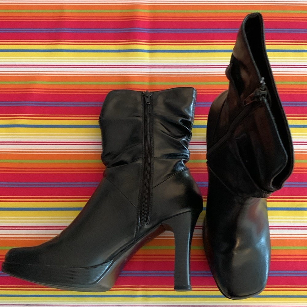 Super Cute Vintage Diba Black Square Toe Platform Boots Sz 8 - Picture 8 of 12